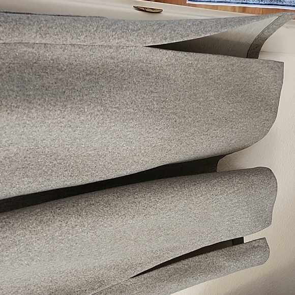 Grey trench coat - Picture 5 of 9